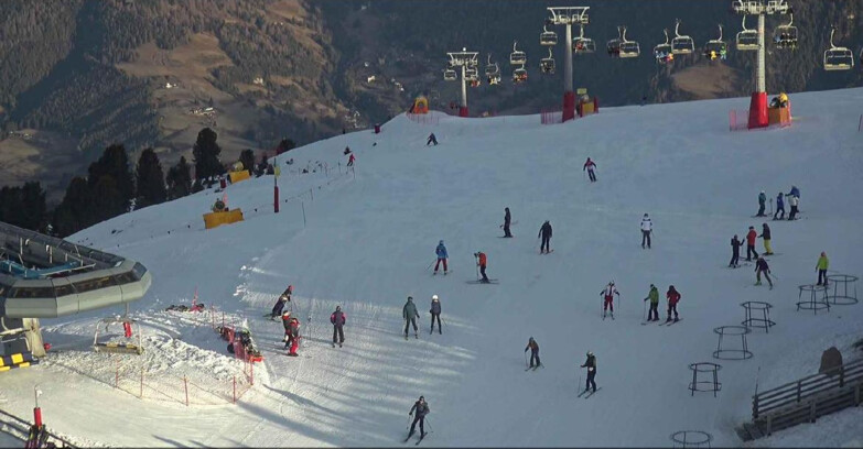 Webcam Alpe Cermis - Sesselbahn und Piste Lagorai