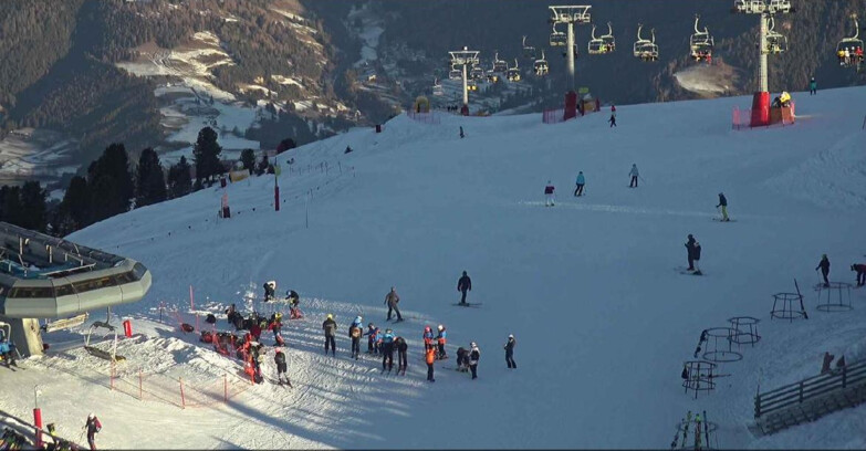 Webcam Alpe Cermis  - Chairlift and slope Lagorai