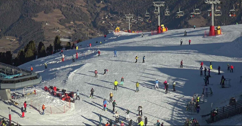 Webcam Alpe Cermis  - Chairlift and slope Lagorai