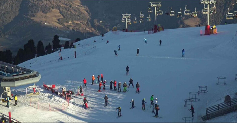 Webcam Alpe Cermis  - Chairlift and slope Lagorai