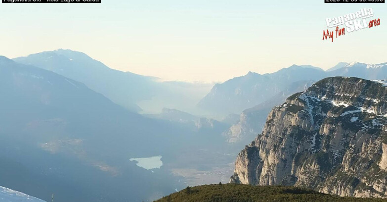 Webcam Paganella Ski -Андало-Фаи-делла-Паганелла  - Vista Lago di Garda