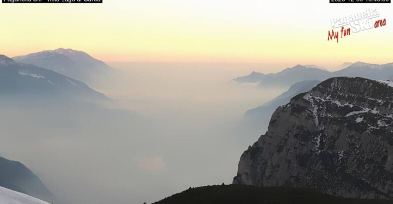 Webcam Paganella Ski -Андало-Фаи-делла-Паганелла  - Vista Lago di Garda