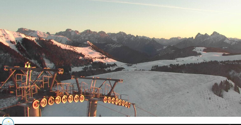 Webcam Passo Brocon-Marande - Panorama vs. Paradiso