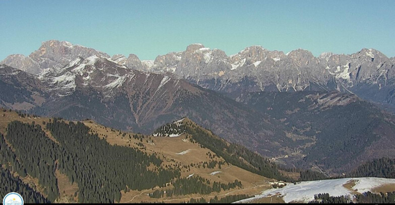 Webcam Passo Brocon-Marande - Brocon Pass and Pale di S.Martino 