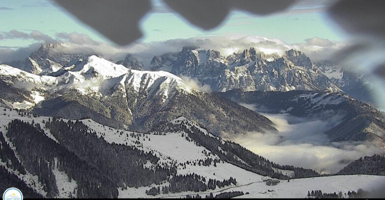 Webcam Маранде - Brocon Pass and Pale di S.Martino 