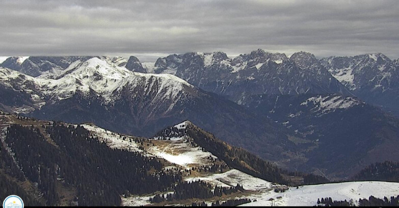 Webcam Passo Brocon-Marande - Passo Brocon e Pale di S.Martino