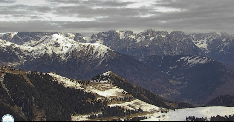 Webcam Passo Brocon-Marande - Passo Brocon e Pale di S.Martino