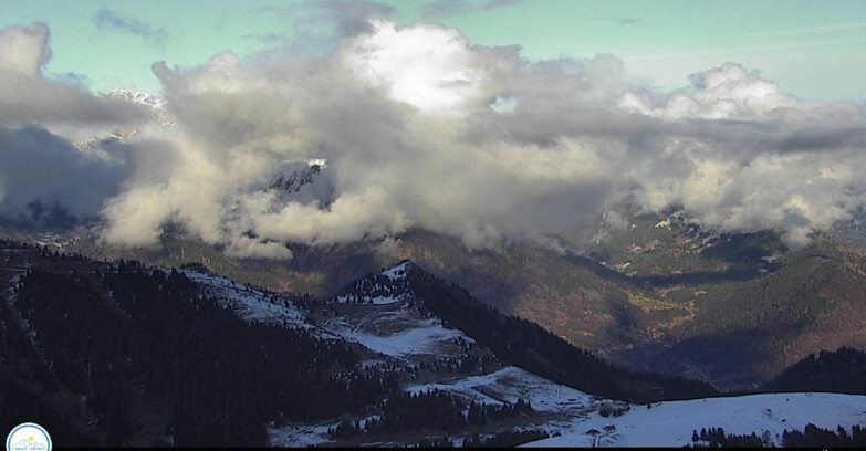 Webcam Passo Brocon-Marande - Brocon Pass and Pale di S.Martino 