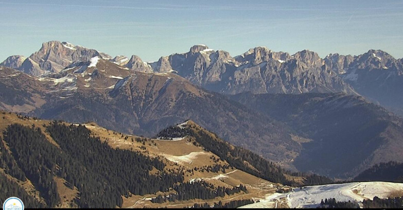 Webcam Passo Brocon-Marande - Brocon Pass and Pale di S.Martino 