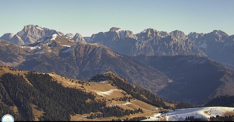 Webcam Passo Brocon-Marande - Brocon Pass und Pale di S.Martino 