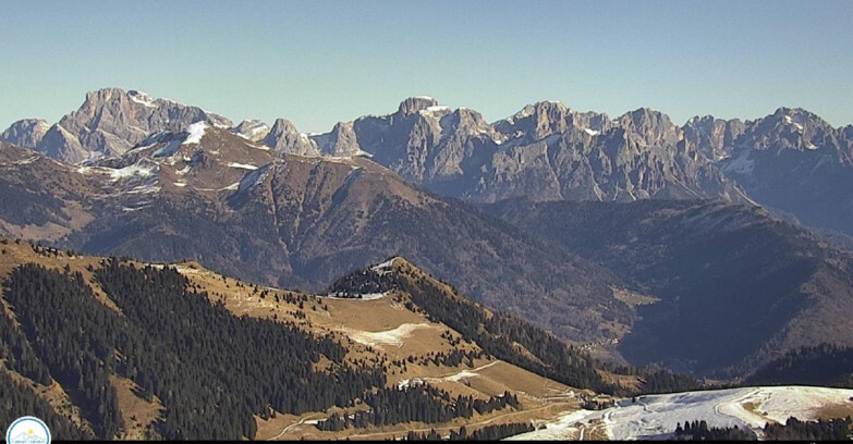 Webcam Passo Brocon-Marande - Brocon Pass und Pale di S.Martino 