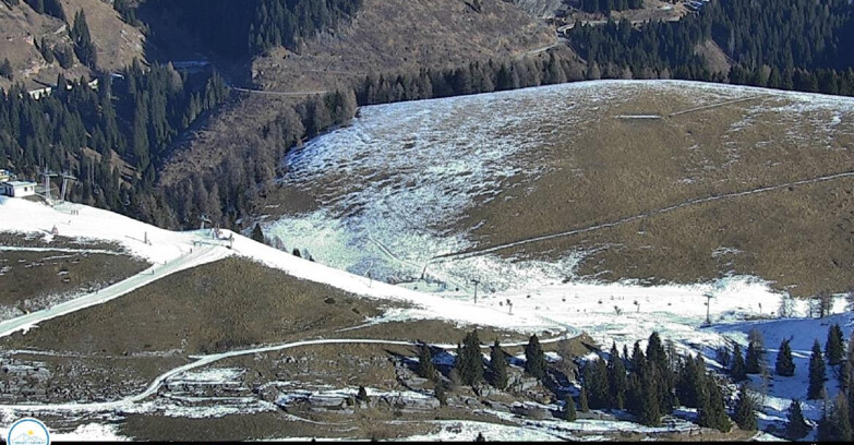 Webcam Passo Brocon-Marande - Chair lift Valfontane