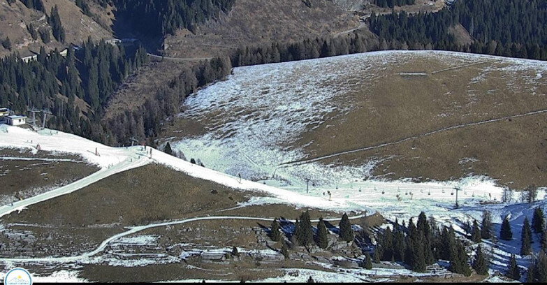 Webcam Passo Brocon-Marande - Chair lift Valfontane
