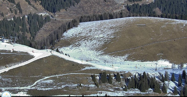 Webcam Passo Brocon-Marande - Chair lift Valfontane