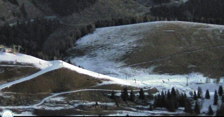 Webcam Passo Brocon-Marande - Chair lift Valfontane