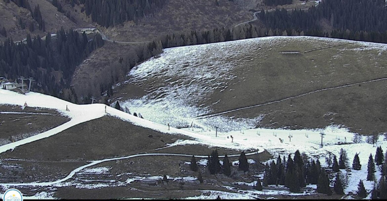 Webcam Passo Brocon-Marande - Chair lift Valfontane