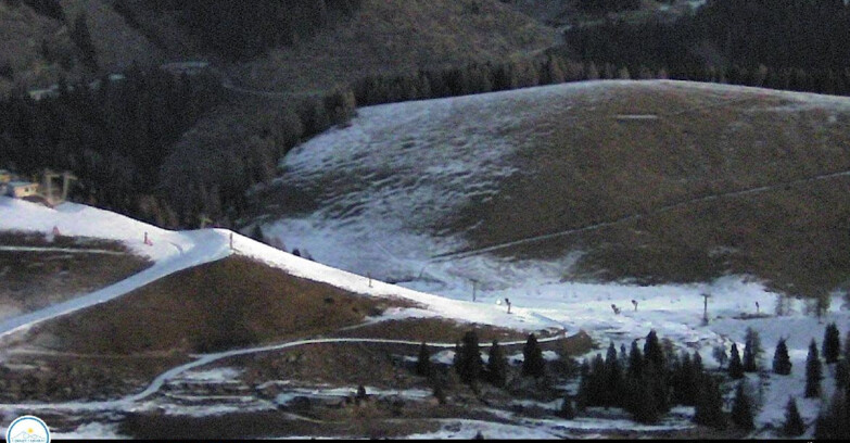 Webcam Passo Brocon-Marande - Chair lift Valfontane