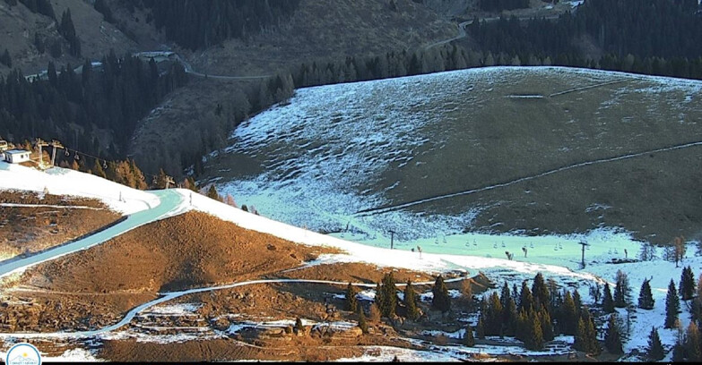 Webcam Passo Brocon-Marande - Chair lift Valfontane