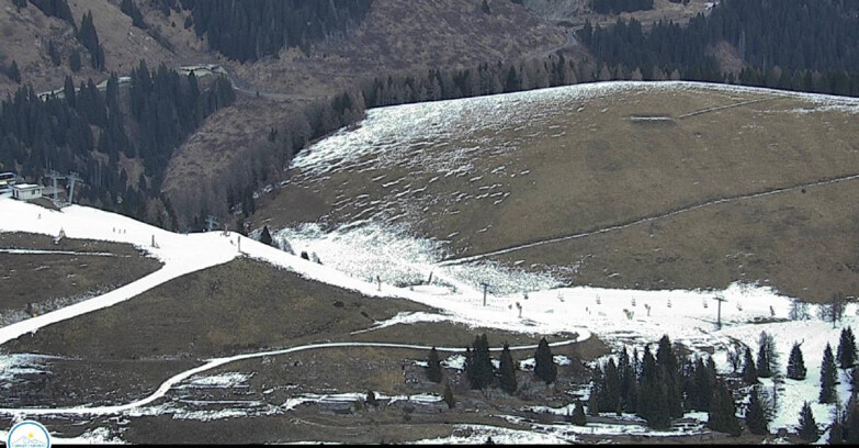 Webcam Passo Brocon-Marande - Chair lift Valfontane