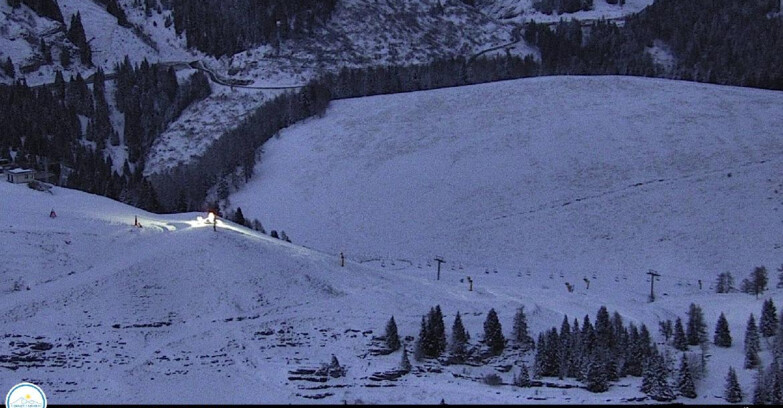 Webcam Passo Brocon-Marande - Chair lift Valfontane