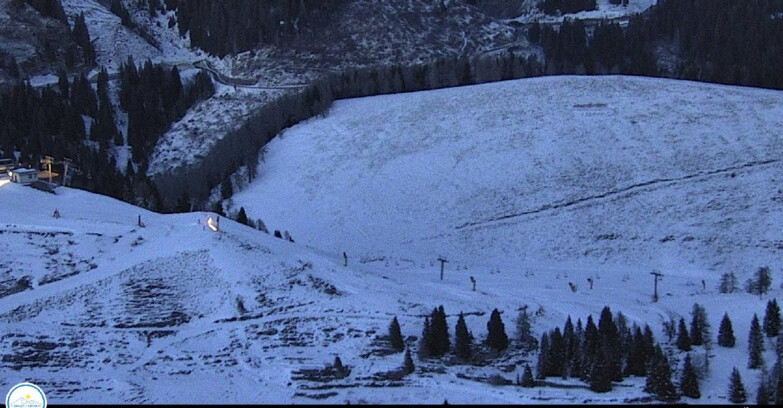 Webcam Passo Brocon-Marande - Chair lift Valfontane