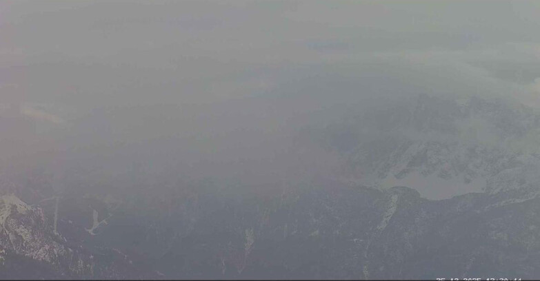 Webcam Passo San Pellegrino-Falcade  - Pelmo e Civetta