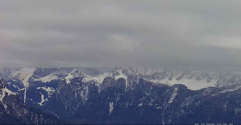 Webcam Passo San Pellegrino-Falcade - Pelmo e Civetta