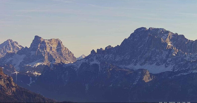 Webcam Пассо Сан-Пеллегрино-Фалькаде  - Pelmo e Civetta