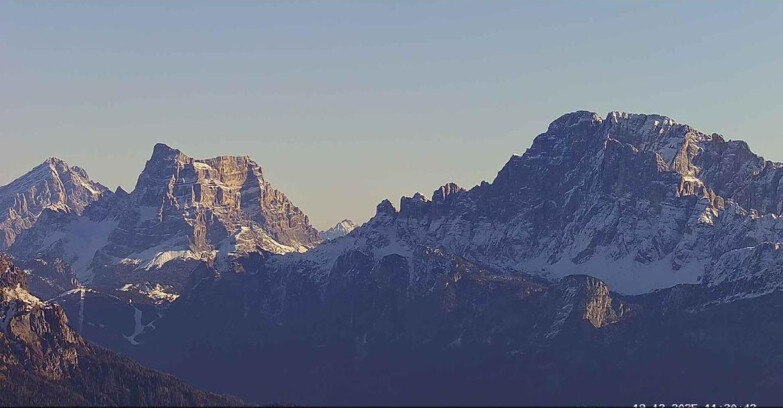 Webcam Passo San Pellegrino-Falcade  - Pelmo
