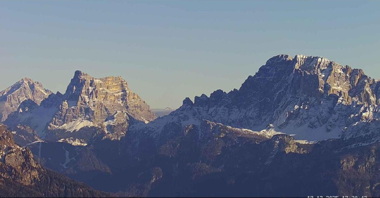 Webcam Passo San Pellegrino-Falcade  - Pelmo