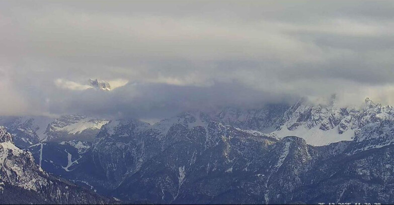 Webcam Passo San Pellegrino-Falcade  - Pelmo