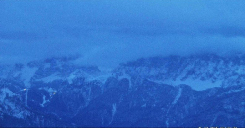 Webcam Passo San Pellegrino-Falcade  - Pelmo