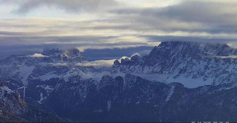 Webcam Passo San Pellegrino-Falcade  - Pelmo