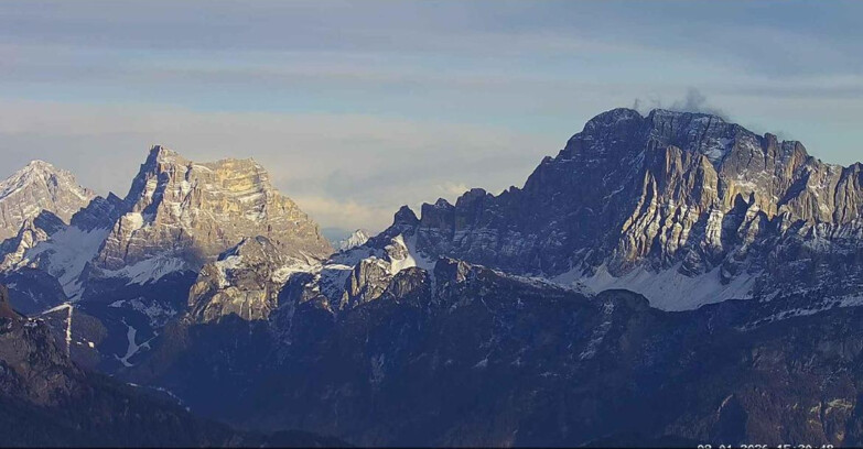 Webcam Passo San Pellegrino-Falcade  - Pelmo