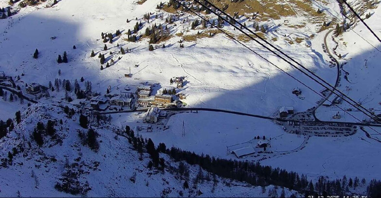 Webcam Passo San Pellegrino-Falcade - Passo San Pellegrino