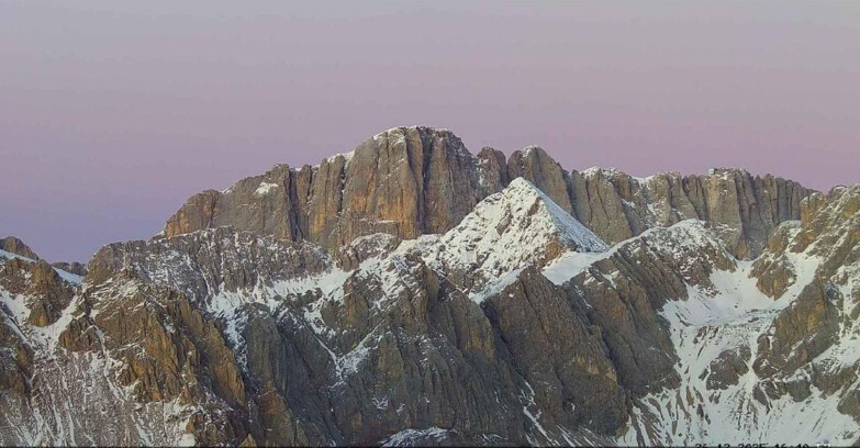 Webcam Passo San Pellegrino-Falcade  - Marmolada
