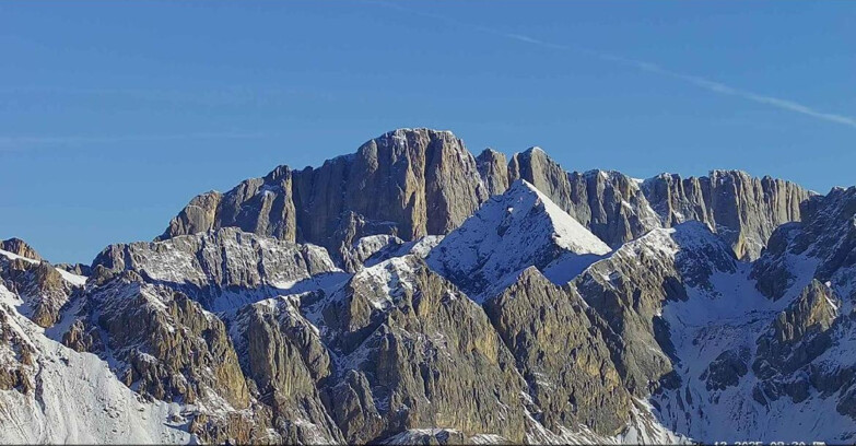 Webcam Пассо Сан-Пеллегрино-Фалькаде  - Marmolada