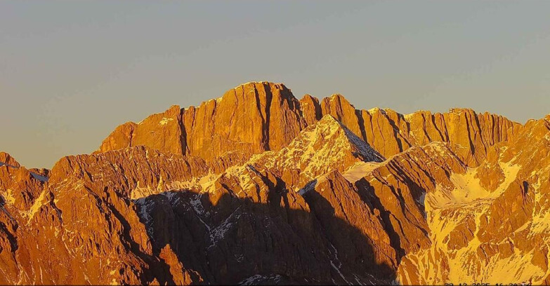 Webcam Passo San Pellegrino-Falcade  - Marmolada