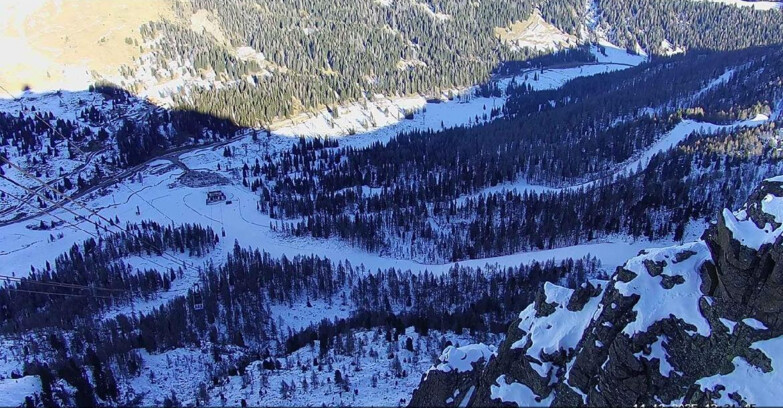 Webcam Passo San Pellegrino-Falcade - Pista Funivia