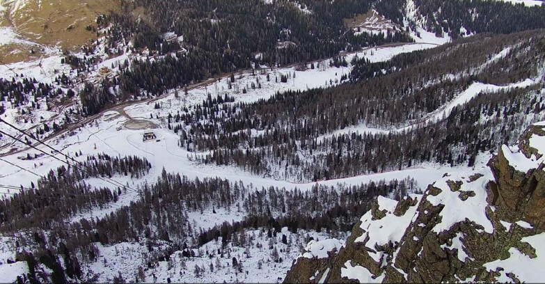 Webcam Passo San Pellegrino-Falcade - Pista Funivia