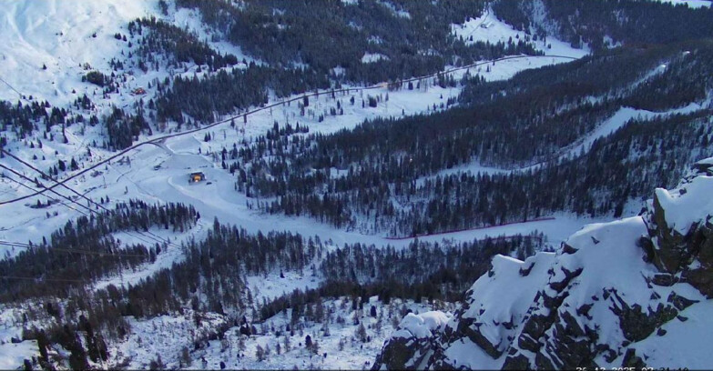 Webcam Пассо Сан-Пеллегрино-Фалькаде  - Pista Funivia