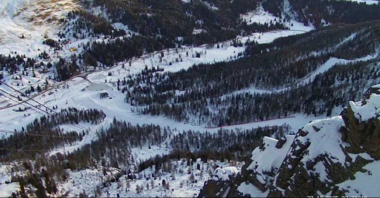 Webcam Passo San Pellegrino-Falcade  - Pista Funivia