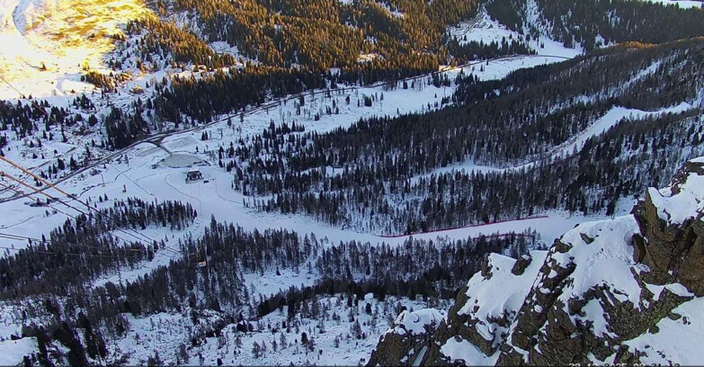 Webcam Passo San Pellegrino-Falcade  - Pista Funivia