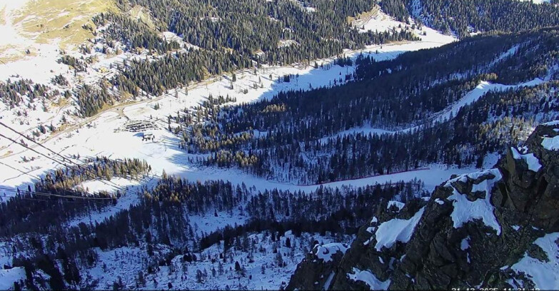 Webcam Пассо Сан-Пеллегрино-Фалькаде  - Pista Funivia
