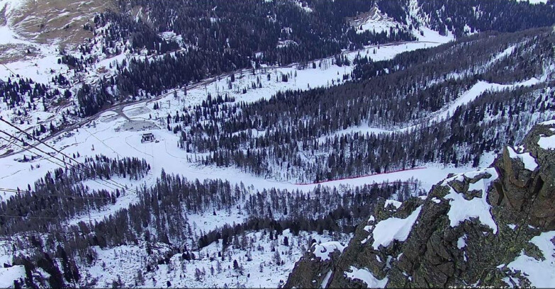 Webcam Пассо Сан-Пеллегрино-Фалькаде  - Pista Funivia