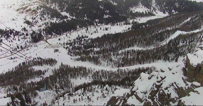 Webcam Passo San Pellegrino-Falcade - Pista Funivia