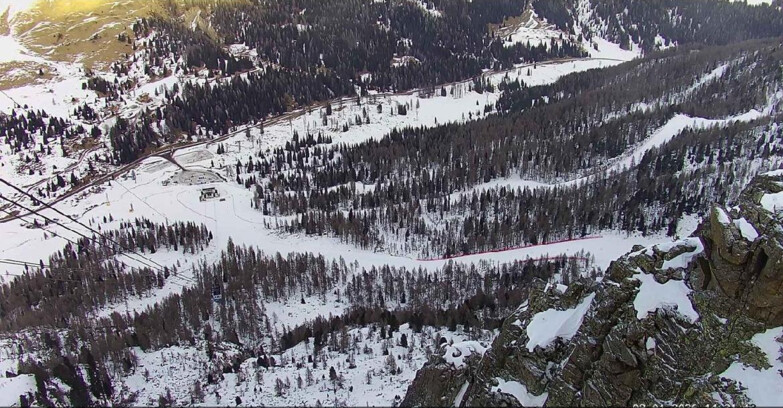 Webcam Passo San Pellegrino-Falcade  - Pista Funivia