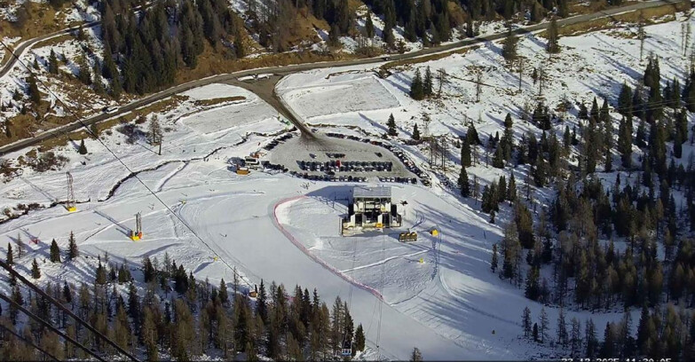 Webcam Passo San Pellegrino-Falcade  - Arrivo Seggiovia