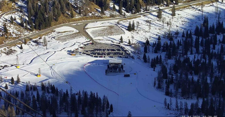 Webcam Пассо Сан-Пеллегрино-Фалькаде  - Arrivo Seggiovia