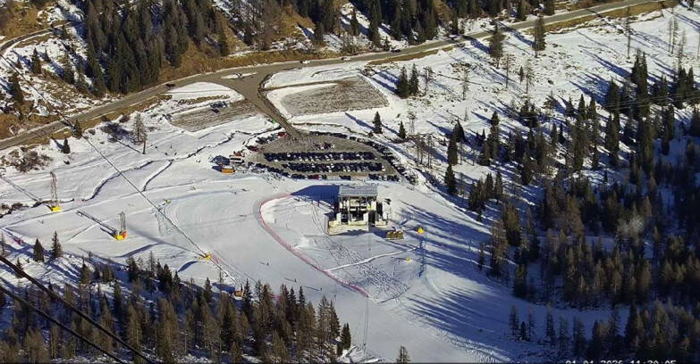 Webcam Пассо Сан-Пеллегрино-Фалькаде  - Arrivo Seggiovia